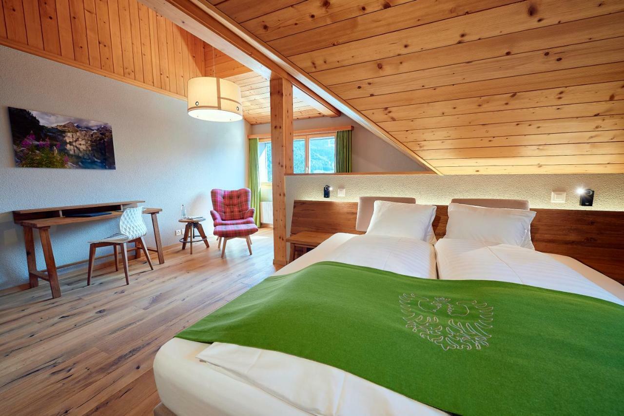 Hotel National ฟรูทิงเงน ภายนอก รูปภาพ
